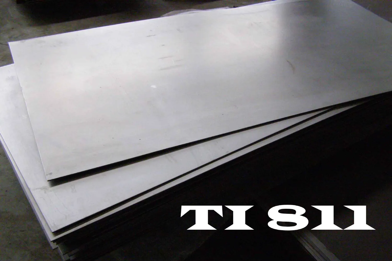 تیتانیوم 811