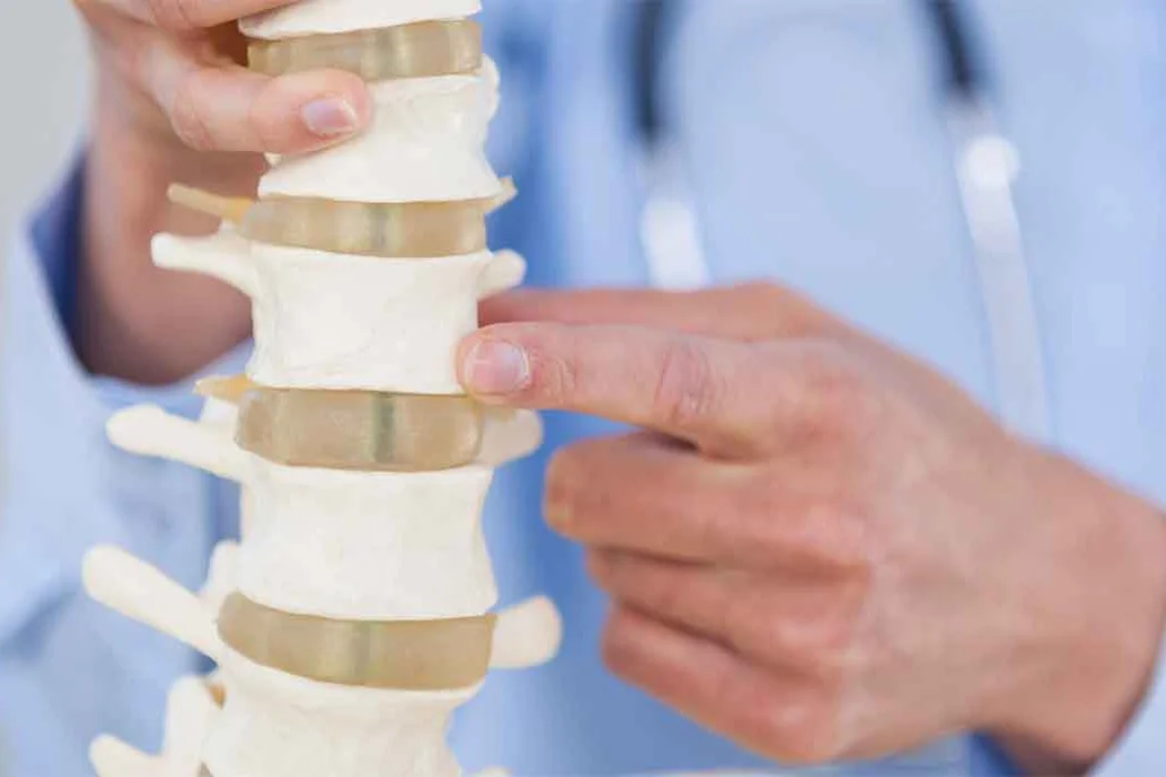 پلی اتر اتر کتون (PEEK) در پزشکی